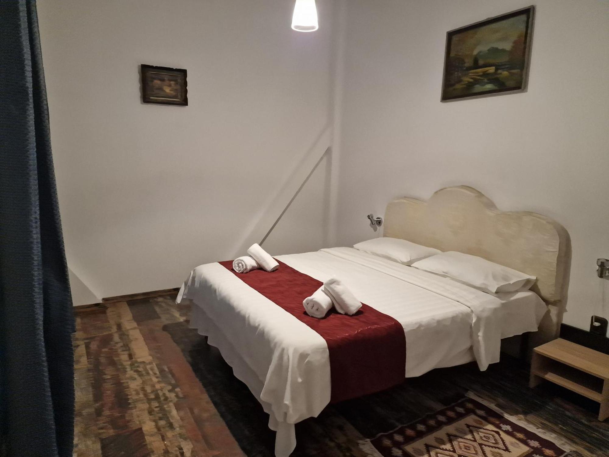 Ullysses Guest House บราชอฟ ภายนอก รูปภาพ